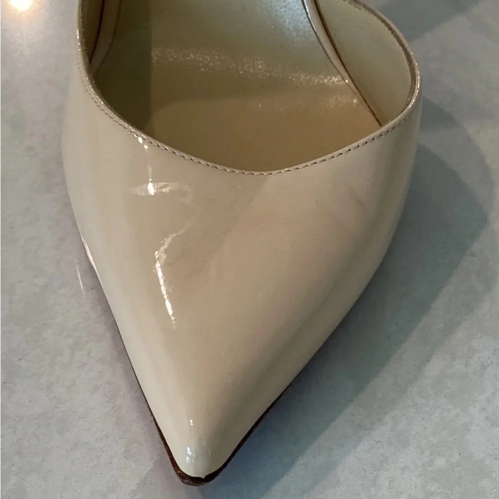 Christian Louboutin NEW Iriza heels Nude Size 40 - Picture 10 of 10